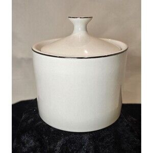PLATINUM Band collection by Compton Fine China SUGAR BOWL  3 INCHES TALL VINTAGE